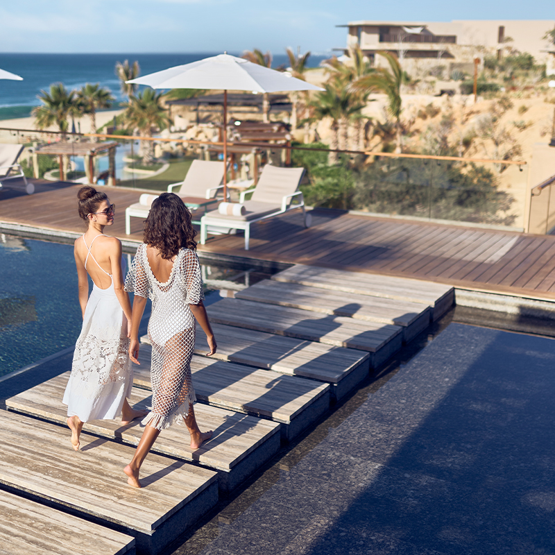 Resort Escapes with Up to $100 Credit per Night